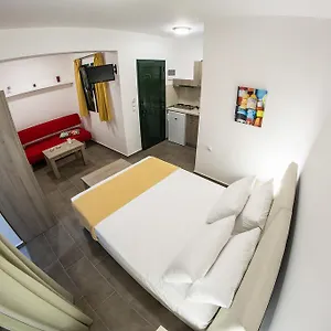 verificați disponibilitatea